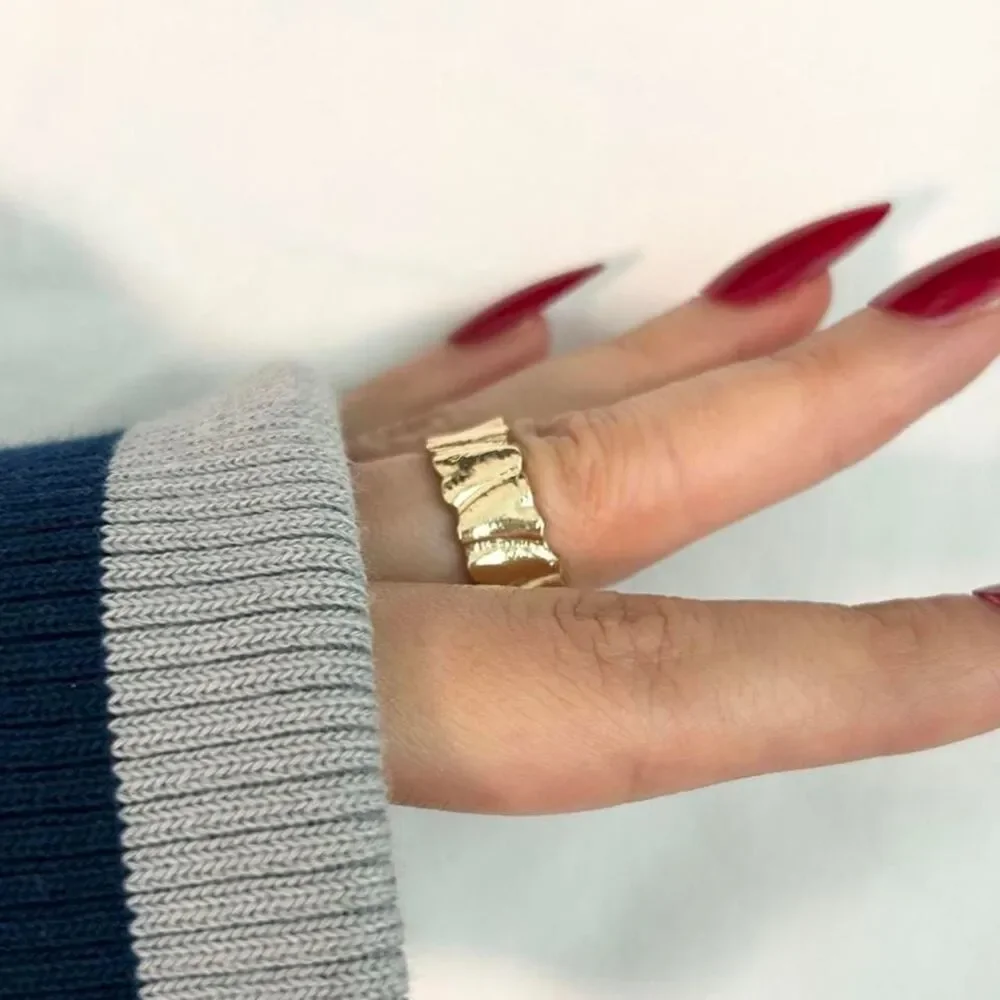Vintage Inspired Luxury Gold Ring